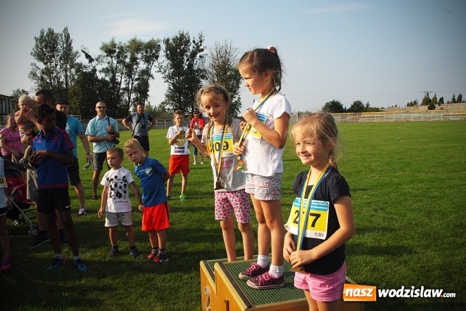 Zdjęcie w galerii na portalu naszwodzislaw.com: Kenijczycy zwycięzcami XXV Biegu Ulicznego o Puchar Burmistrza Miasta Rydułtowy  wiadomości z regionu