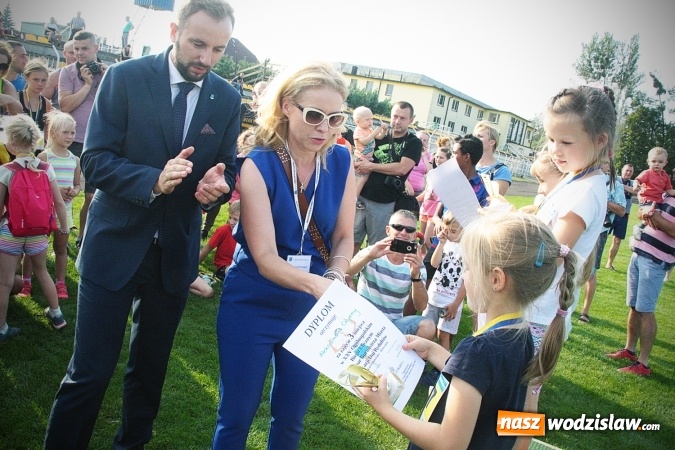 Zdjęcie w galerii na portalu naszwodzislaw.com: Kenijczycy zwycięzcami XXV Biegu Ulicznego o Puchar Burmistrza Miasta Rydułtowy  wiadomości z regionu