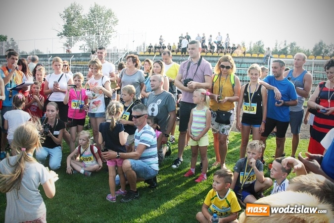 Zdjęcie w galerii na portalu naszwodzislaw.com: Kenijczycy zwycięzcami XXV Biegu Ulicznego o Puchar Burmistrza Miasta Rydułtowy  wiadomości z regionu