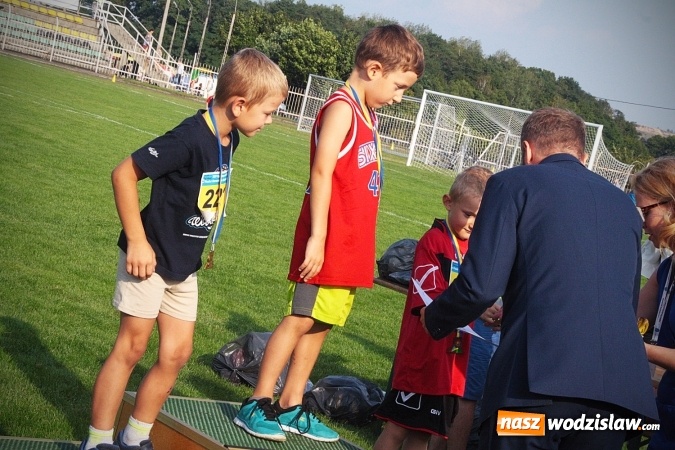 Zdjęcie w galerii na portalu naszwodzislaw.com: Kenijczycy zwycięzcami XXV Biegu Ulicznego o Puchar Burmistrza Miasta Rydułtowy  wiadomości z regionu