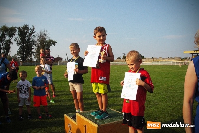 Zdjęcie w galerii na portalu naszwodzislaw.com: Kenijczycy zwycięzcami XXV Biegu Ulicznego o Puchar Burmistrza Miasta Rydułtowy  wiadomości z regionu