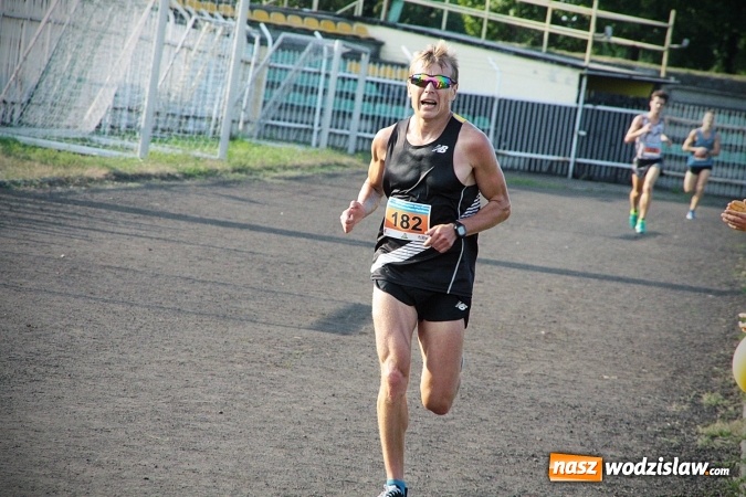 Zdjęcie w galerii na portalu naszwodzislaw.com: Kenijczycy zwycięzcami XXV Biegu Ulicznego o Puchar Burmistrza Miasta Rydułtowy  wiadomości z regionu