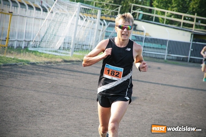 Zdjęcie w galerii na portalu naszwodzislaw.com: Kenijczycy zwycięzcami XXV Biegu Ulicznego o Puchar Burmistrza Miasta Rydułtowy  wiadomości z regionu