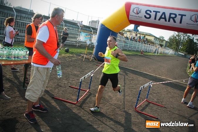 Zdjęcie w galerii na portalu naszwodzislaw.com: Kenijczycy zwycięzcami XXV Biegu Ulicznego o Puchar Burmistrza Miasta Rydułtowy  wiadomości z regionu