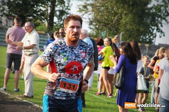Zdjęcie w galerii na portalu naszwodzislaw.com: Kenijczycy zwycięzcami XXV Biegu Ulicznego o Puchar Burmistrza Miasta Rydułtowy  wiadomości z regionu