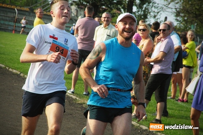 Zdjęcie w galerii na portalu naszwodzislaw.com: Kenijczycy zwycięzcami XXV Biegu Ulicznego o Puchar Burmistrza Miasta Rydułtowy  wiadomości z regionu