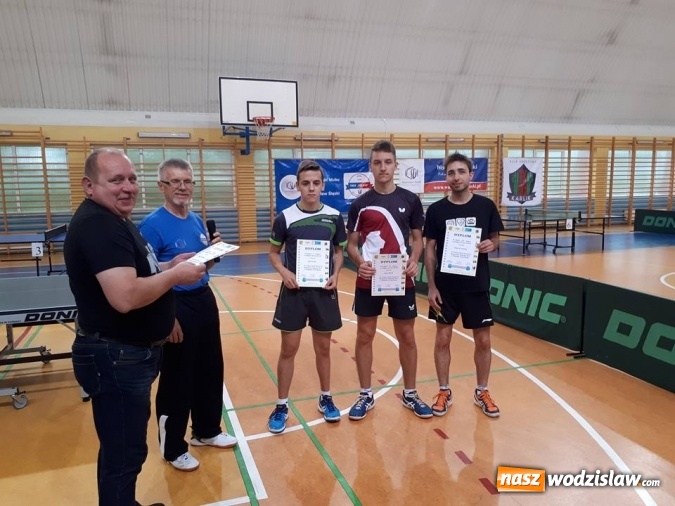 Zdjęcie w galerii na portalu naszwodzislaw.com: III Turniej XXVII Grand Prix Wodzisławia Śląskiego w tenisie stołowym rozegrany  wiadomości z regionu