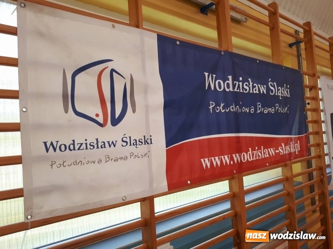 Zdjęcie w galerii na portalu naszwodzislaw.com: III Turniej XXVII Grand Prix Wodzisławia Śląskiego w tenisie stołowym rozegrany  wiadomości z regionu