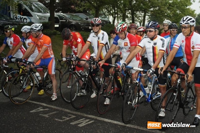 Zdjęcie w galerii na portalu naszwodzislaw.com: XXXI Mistrzostwa Piekarzy i Cukierników w Kolarstwie Szosowym już za nami. Na starcie stanęli zawodnicy z dziewięciu państw  wiadomości z regionu