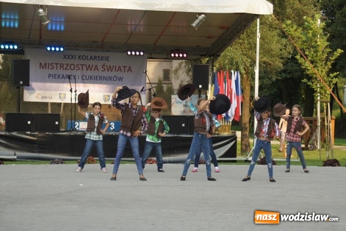 Zdjęcie w galerii na portalu naszwodzislaw.com: XXXI Mistrzostwa Piekarzy i Cukierników w Kolarstwie Szosowym już za nami. Na starcie stanęli zawodnicy z dziewięciu państw  wiadomości z regionu