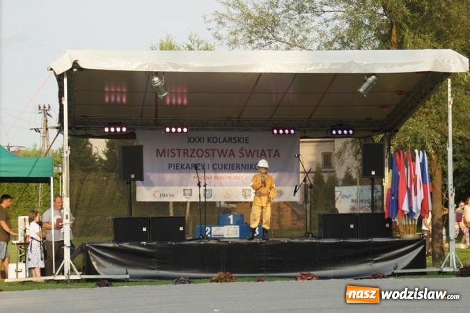 Zdjęcie w galerii na portalu naszwodzislaw.com: XXXI Mistrzostwa Piekarzy i Cukierników w Kolarstwie Szosowym już za nami. Na starcie stanęli zawodnicy z dziewięciu państw  wiadomości z regionu