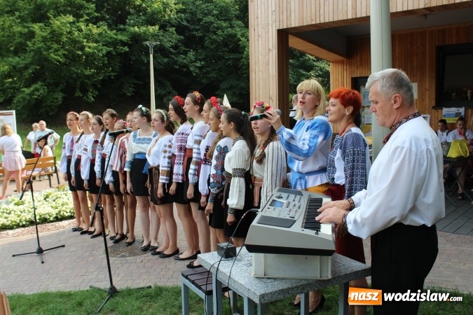 Zdjęcie w galerii na portalu naszwodzislaw.com: Kultura bez granic. Dobiegają końca warsztaty dla grupy polsko-ukraińskiej młodzieży z Radlina i Rohatyna wiadomości z regionu