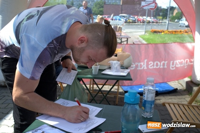 Zdjęcie w galerii na portalu naszwodzislaw.com: IV Rydułtowska Wampiriada. Zebrano ponad 13 litrów krwi  wiadomości z regionu