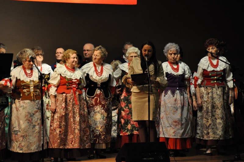 Zdjęcie w galerii na portalu naszwodzislaw.com: W Czyżowicach pogrzebali basa wiadomości z regionu