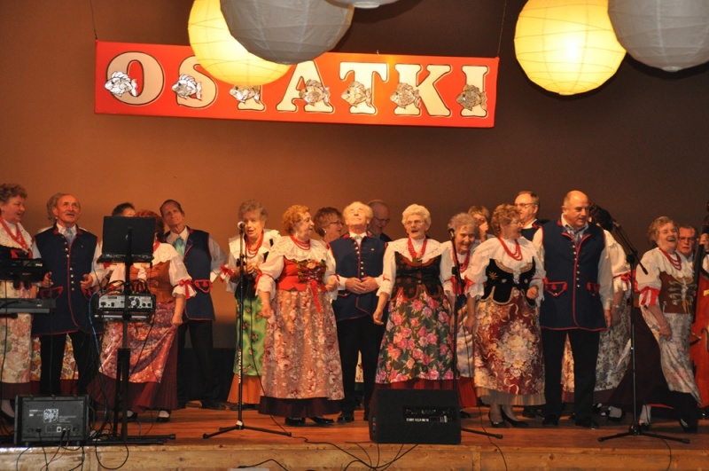 Zdjęcie w galerii na portalu naszwodzislaw.com: W Czyżowicach pogrzebali basa wiadomości z regionu