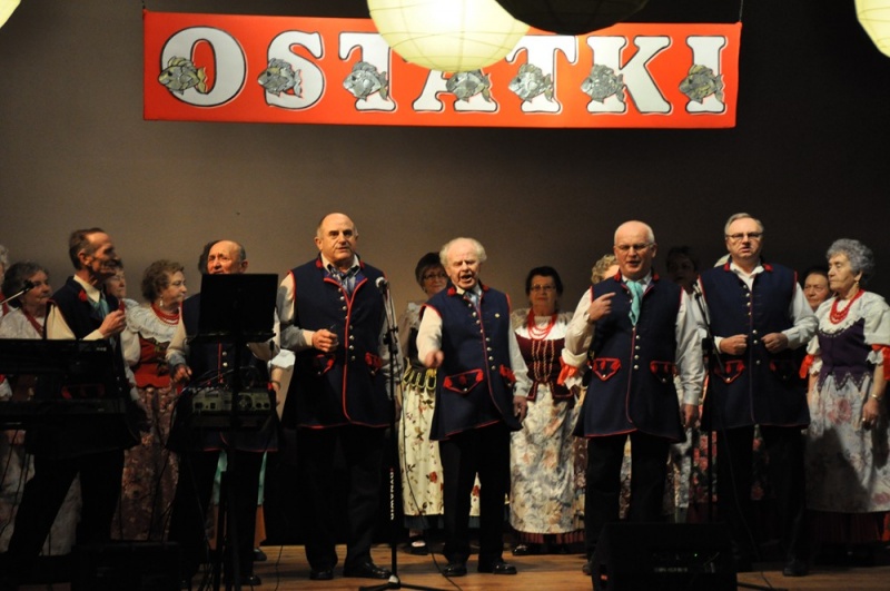 Zdjęcie w galerii na portalu naszwodzislaw.com: W Czyżowicach pogrzebali basa wiadomości z regionu