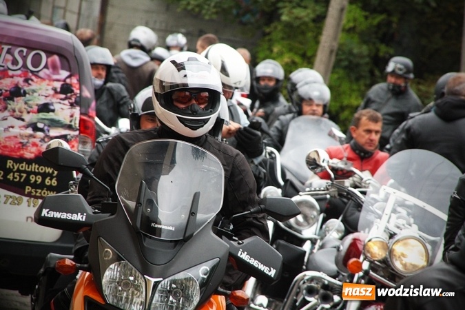 Zdjęcie w galerii na portalu naszwodzislaw.com: Polsko-Czeski Zlot Motocyklowy w Pszowie. ZDJĘCIA Z PARADY  wiadomości z regionu