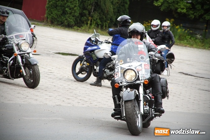 Zdjęcie w galerii na portalu naszwodzislaw.com: Polsko-Czeski Zlot Motocyklowy w Pszowie. ZDJĘCIA Z PARADY  wiadomości z regionu