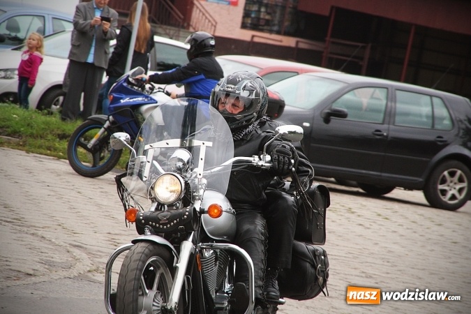 Zdjęcie w galerii na portalu naszwodzislaw.com: Polsko-Czeski Zlot Motocyklowy w Pszowie. ZDJĘCIA Z PARADY  wiadomości z regionu