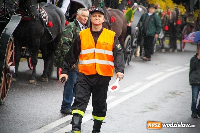 Zdjęcie w galerii na portalu naszwodzislaw.com: Deszczowe dożynki w Połomi  wiadomości z regionu