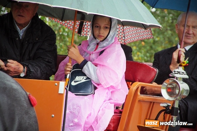 Zdjęcie w galerii na portalu naszwodzislaw.com: Deszczowe dożynki w Połomi  wiadomości z regionu