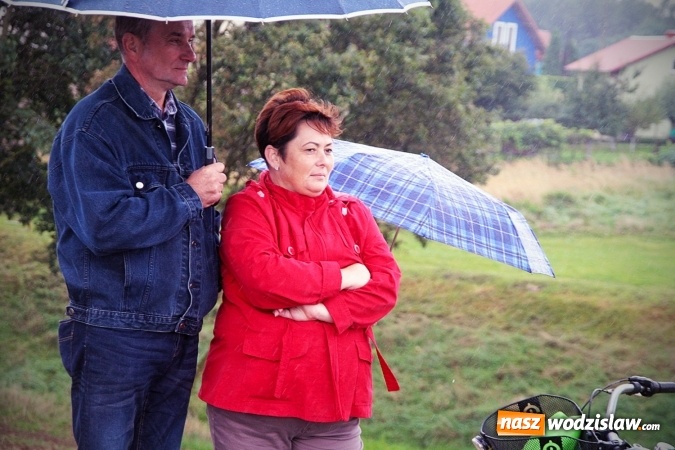 Zdjęcie w galerii na portalu naszwodzislaw.com: Deszczowe dożynki w Połomi  wiadomości z regionu