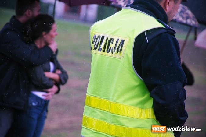 Zdjęcie w galerii na portalu naszwodzislaw.com: Deszczowe dożynki w Połomi  wiadomości z regionu