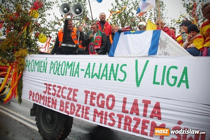 Zdjęcie w galerii na portalu naszwodzislaw.com: Deszczowe dożynki w Połomi  wiadomości z regionu