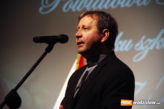 Zdjęcie w galerii na portalu naszwodzislaw.com: Powiat zainaugurował nowy rok szkolny  wiadomości z regionu