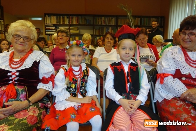 Zdjęcie w galerii na portalu naszwodzislaw.com: Narodowe Czytanie Wesela w Radlinie wiadomości z regionu