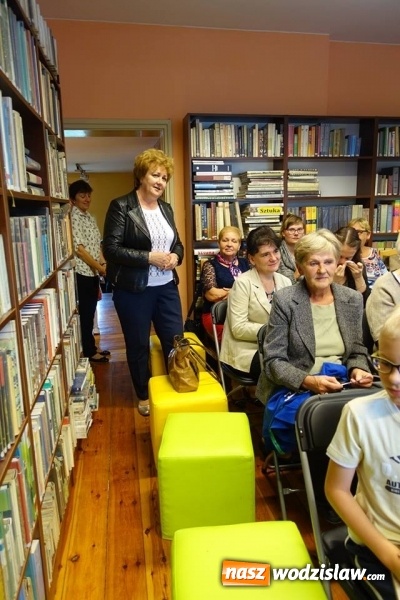 Zdjęcie w galerii na portalu naszwodzislaw.com: Narodowe Czytanie Wesela w Radlinie wiadomości z regionu