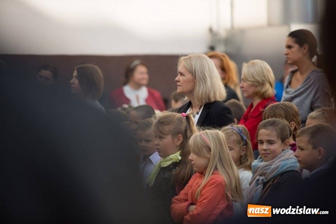 Zdjęcie w galerii na portalu naszwodzislaw.com: Rok szkolny 2017/2018 w Radlinie rozpoczęty!  wiadomości z regionu