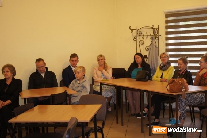 Zdjęcie w galerii na portalu naszwodzislaw.com: Narodowe Czytanie w Ochotniczej Straży Pożarnej w Mszanie wiadomości z regionu