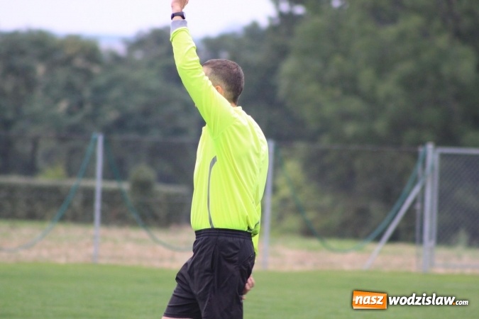 Zdjęcie w galerii na portalu naszwodzislaw.com: Trampkarze z Pszowa polegli w Borucinie  wiadomości z regionu