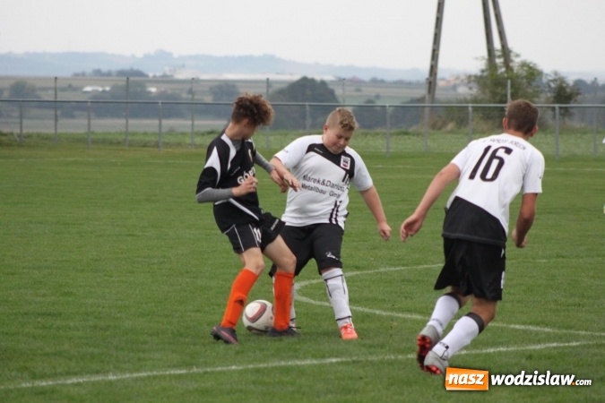 Zdjęcie w galerii na portalu naszwodzislaw.com: Trampkarze z Pszowa polegli w Borucinie  wiadomości z regionu