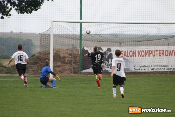 Zdjęcie w galerii na portalu naszwodzislaw.com: Trampkarze z Pszowa polegli w Borucinie  wiadomości z regionu