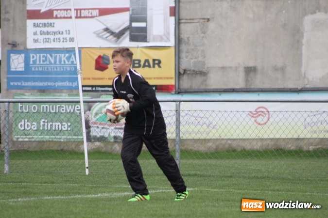 Zdjęcie w galerii na portalu naszwodzislaw.com: Trampkarze z Pszowa polegli w Borucinie  wiadomości z regionu