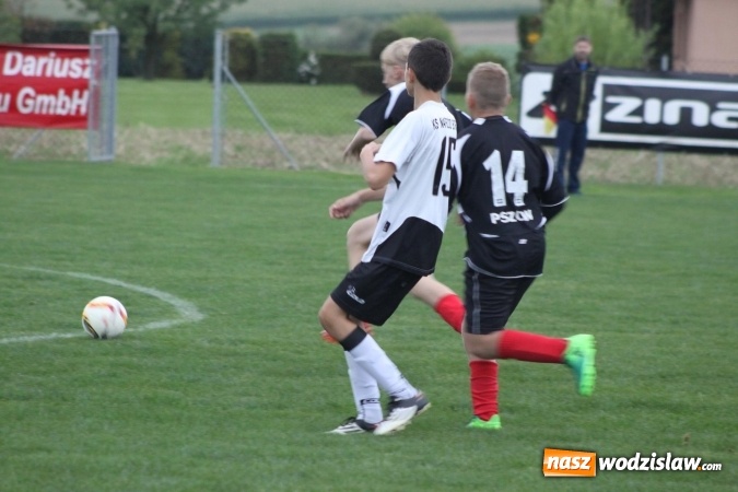 Zdjęcie w galerii na portalu naszwodzislaw.com: Trampkarze z Pszowa polegli w Borucinie  wiadomości z regionu