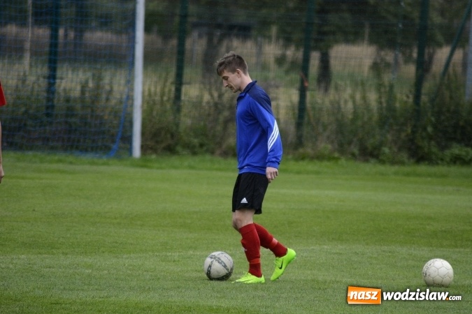 Zdjęcie w galerii na portalu naszwodzislaw.com: Zespół Czyżowic musiał uznać wyższośc Gaszowic wiadomości z regionu