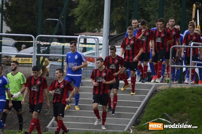 Zdjęcie w galerii na portalu naszwodzislaw.com: Zespół Czyżowic musiał uznać wyższośc Gaszowic wiadomości z regionu