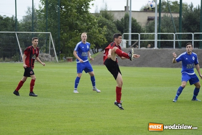 Zdjęcie w galerii na portalu naszwodzislaw.com: Zespół Czyżowic musiał uznać wyższośc Gaszowic wiadomości z regionu