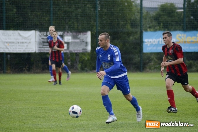 Zdjęcie w galerii na portalu naszwodzislaw.com: Zespół Czyżowic musiał uznać wyższośc Gaszowic wiadomości z regionu