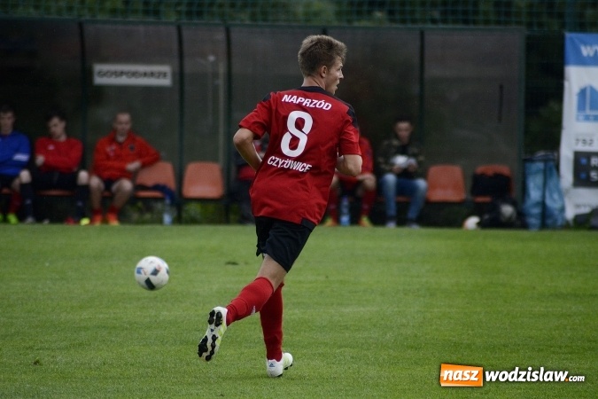 Zdjęcie w galerii na portalu naszwodzislaw.com: Zespół Czyżowic musiał uznać wyższośc Gaszowic wiadomości z regionu