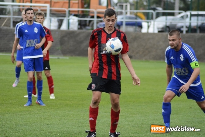 Zdjęcie w galerii na portalu naszwodzislaw.com: Zespół Czyżowic musiał uznać wyższośc Gaszowic wiadomości z regionu