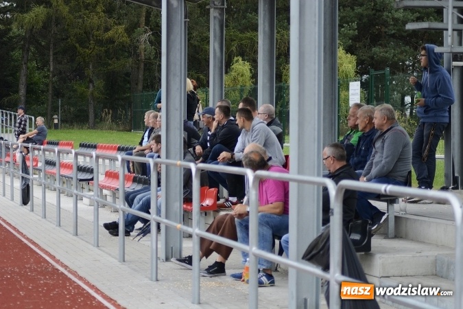 Zdjęcie w galerii na portalu naszwodzislaw.com: Zespół Czyżowic musiał uznać wyższośc Gaszowic wiadomości z regionu