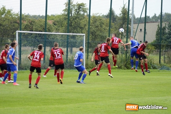 Zdjęcie w galerii na portalu naszwodzislaw.com: Zespół Czyżowic musiał uznać wyższośc Gaszowic wiadomości z regionu