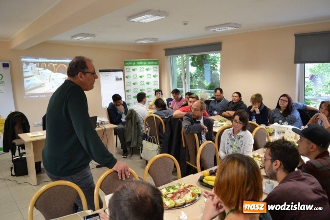 Zdjęcie w galerii na portalu naszwodzislaw.com: Międzynarodowe warsztaty w Radlinie. Goście z całej Europy dyskutowali o centrum wiadomości z regionu