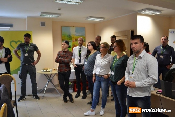 Zdjęcie w galerii na portalu naszwodzislaw.com: Międzynarodowe warsztaty w Radlinie. Goście z całej Europy dyskutowali o centrum wiadomości z regionu