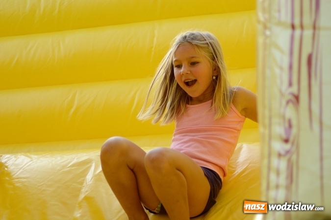 Zdjęcie w galerii na portalu naszwodzislaw.com: Rodzinny Festyn Integracyjny na Trzech Wzgórzach. ZDJĘCIA  wiadomości z regionu