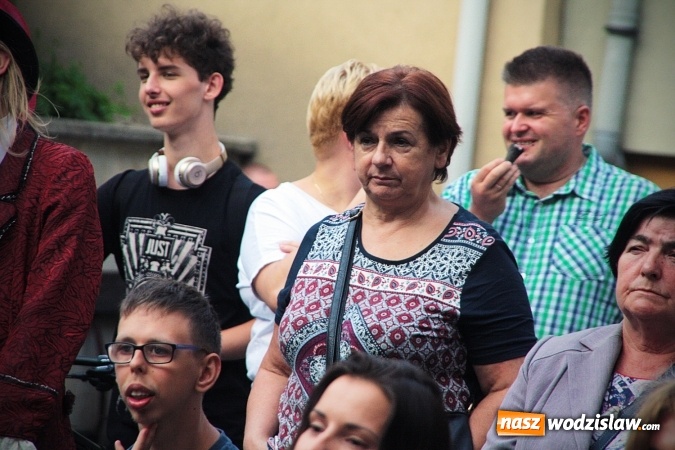 Zdjęcie w galerii na portalu naszwodzislaw.com: Siedem spektakli w ramach jednego wydarzenia. Wodzisław Śląski po raz IV stał się wielką sceną  wiadomości z regionu